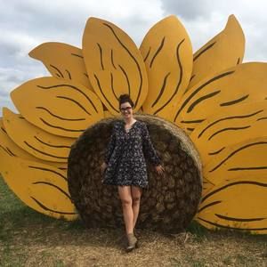 Meet your Posher, Lauren